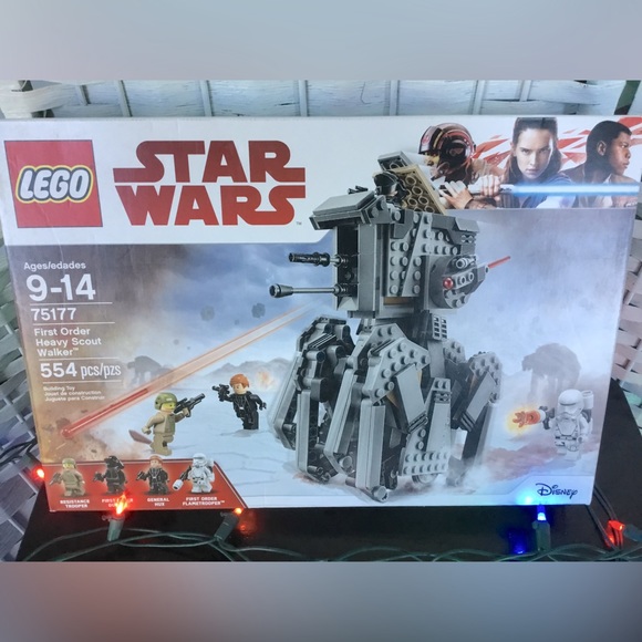Lego Star Wars 1st Order Heavy Scout Walker 75177 New with Slight Dents - Picture 2 of 14